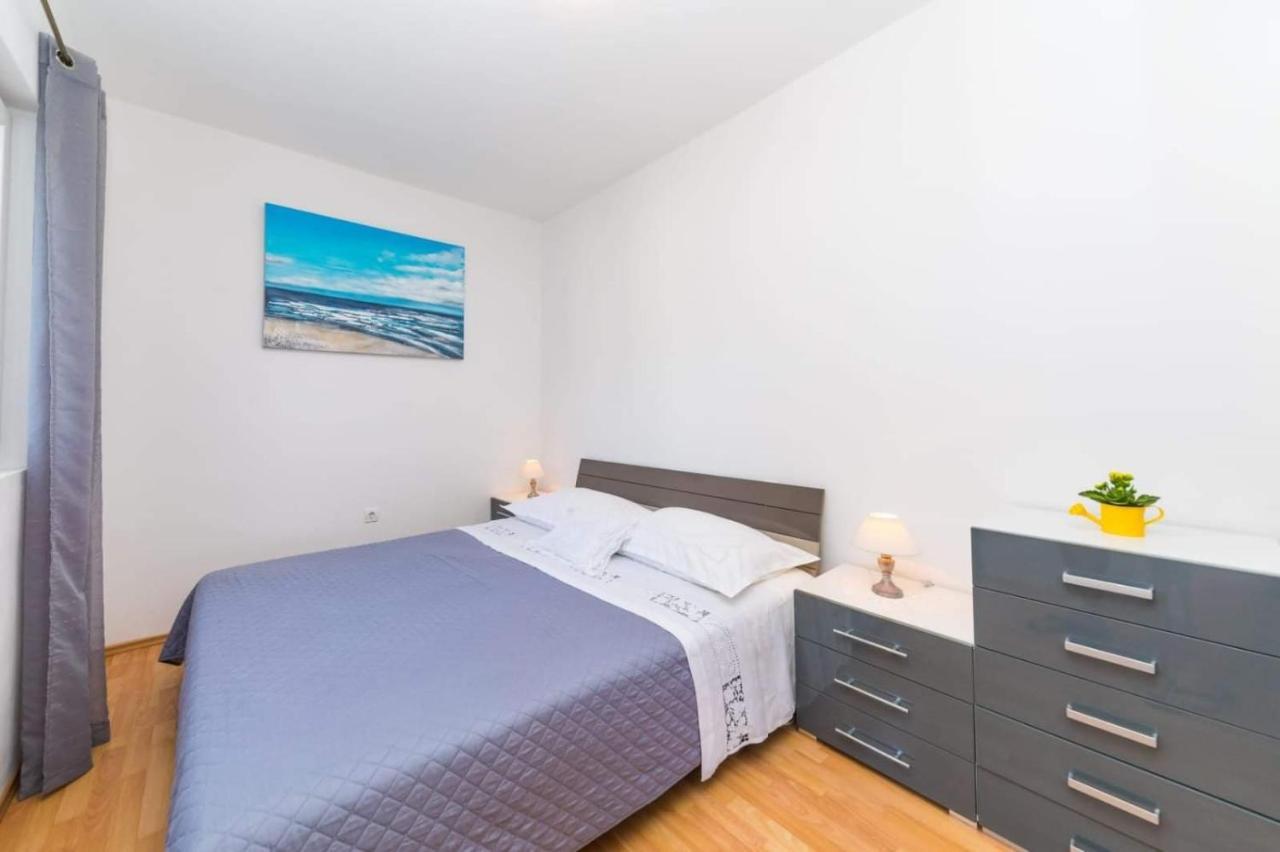 Apartments Villa Nea Leona Trogir Kültér fotó