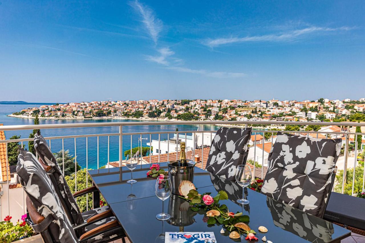 Apartments Villa Nea Leona Trogir Kültér fotó