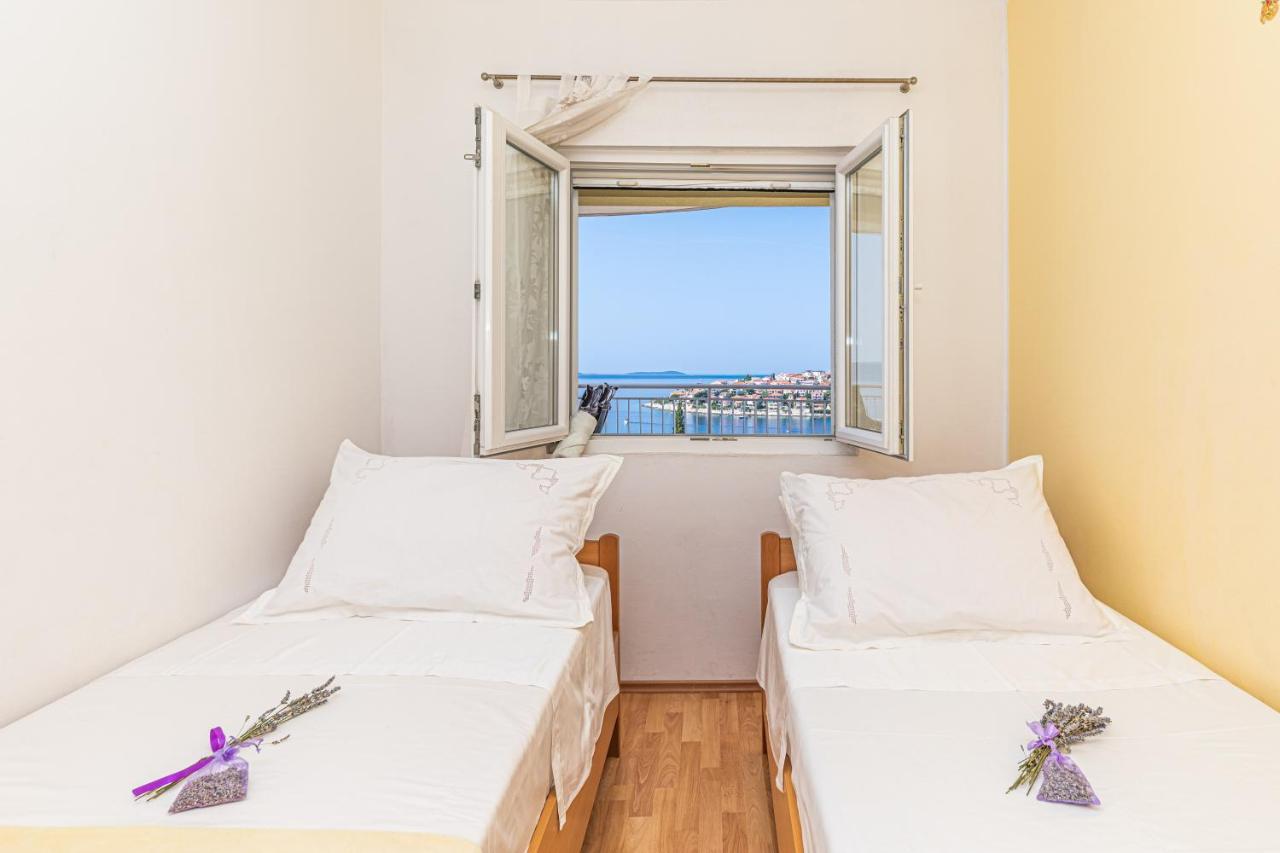 Apartments Villa Nea Leona Trogir Kültér fotó