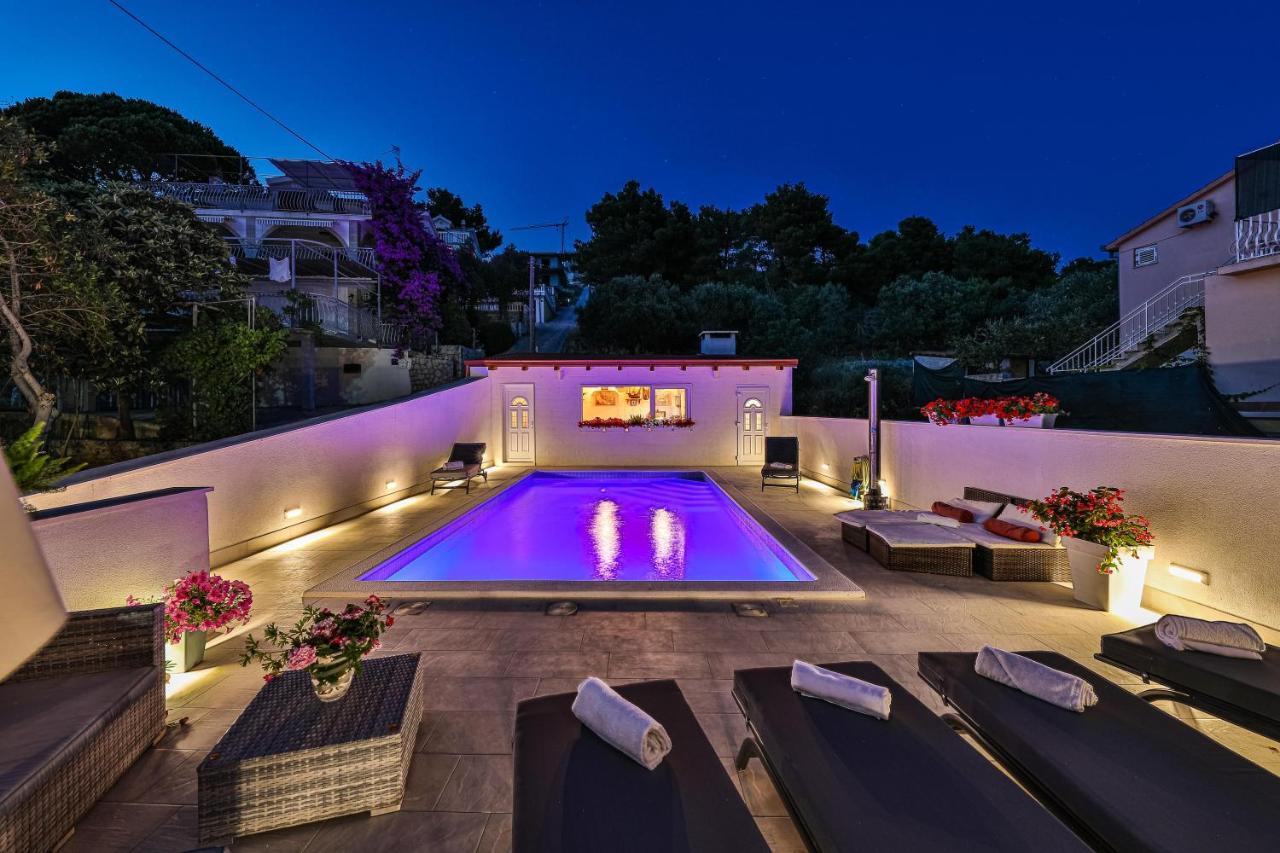 Apartments Villa Nea Leona Trogir Kültér fotó